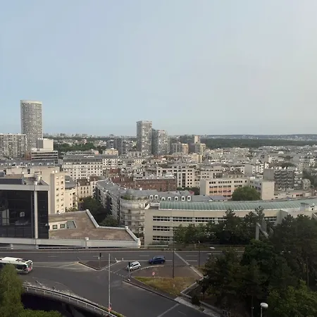 Vue, Espace & Confort 2 Avec Terrasse & Parking, Aux Portes De Paris Puteaux